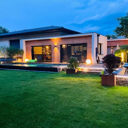 La Villa Du Lys Toulouse Occitanie Piscine & Golf 塞尔 外观 照片